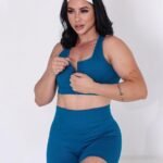 Conjunto Fitness Top Zíper e Short Canelado Azul
